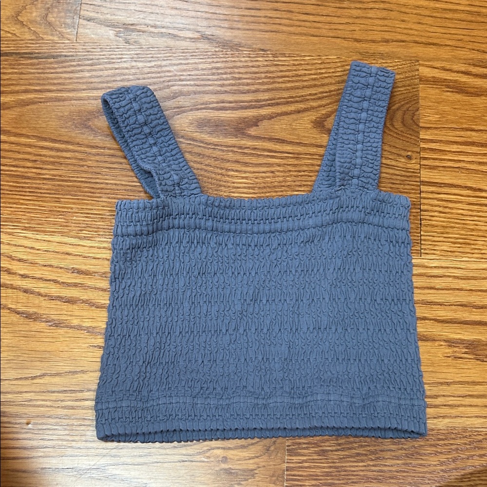 Smocked Gray Women's Top VERY STRECHY and NEVER WORN!!!